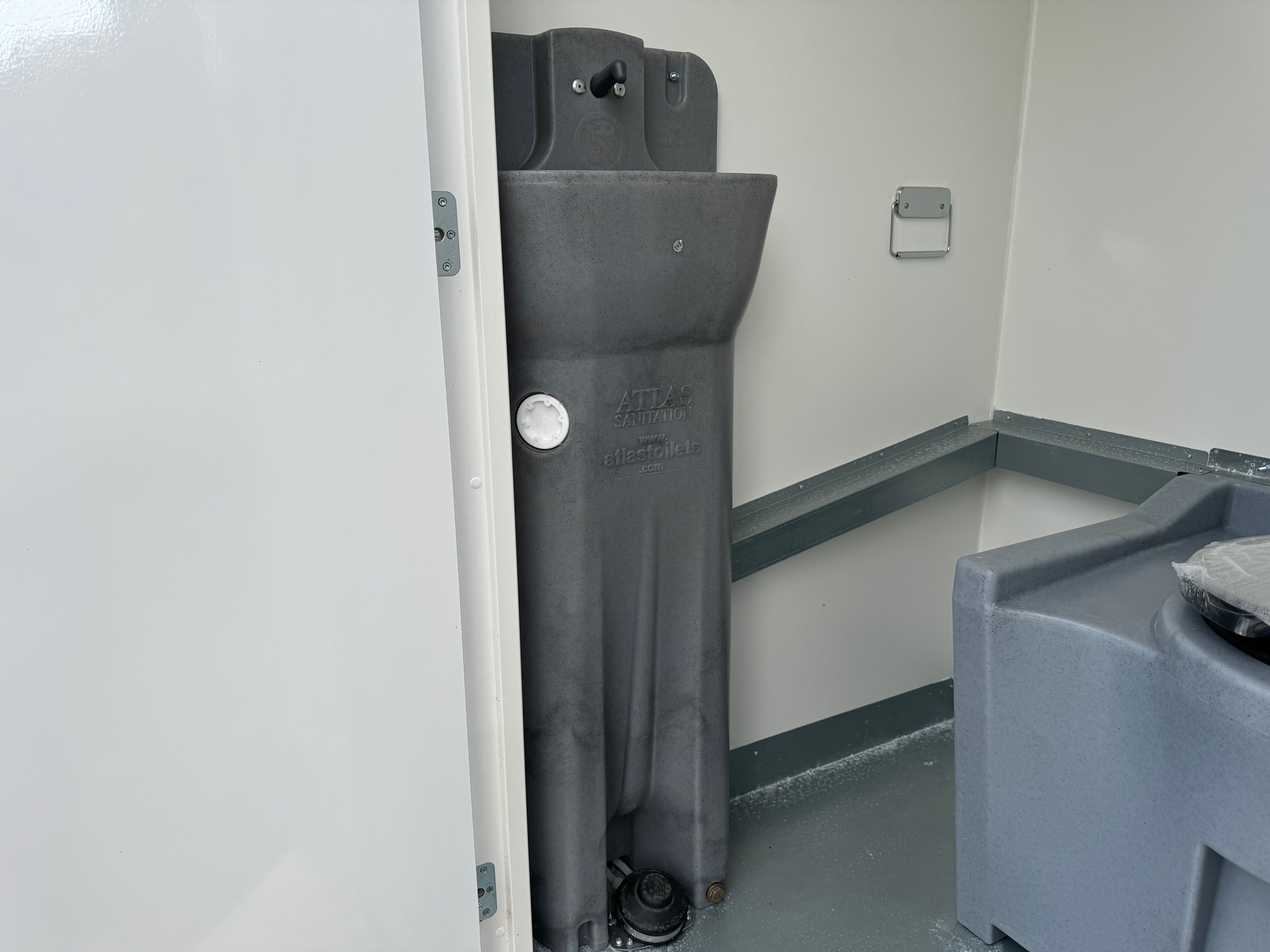 Anssems PTS schaftwagen met toilet
