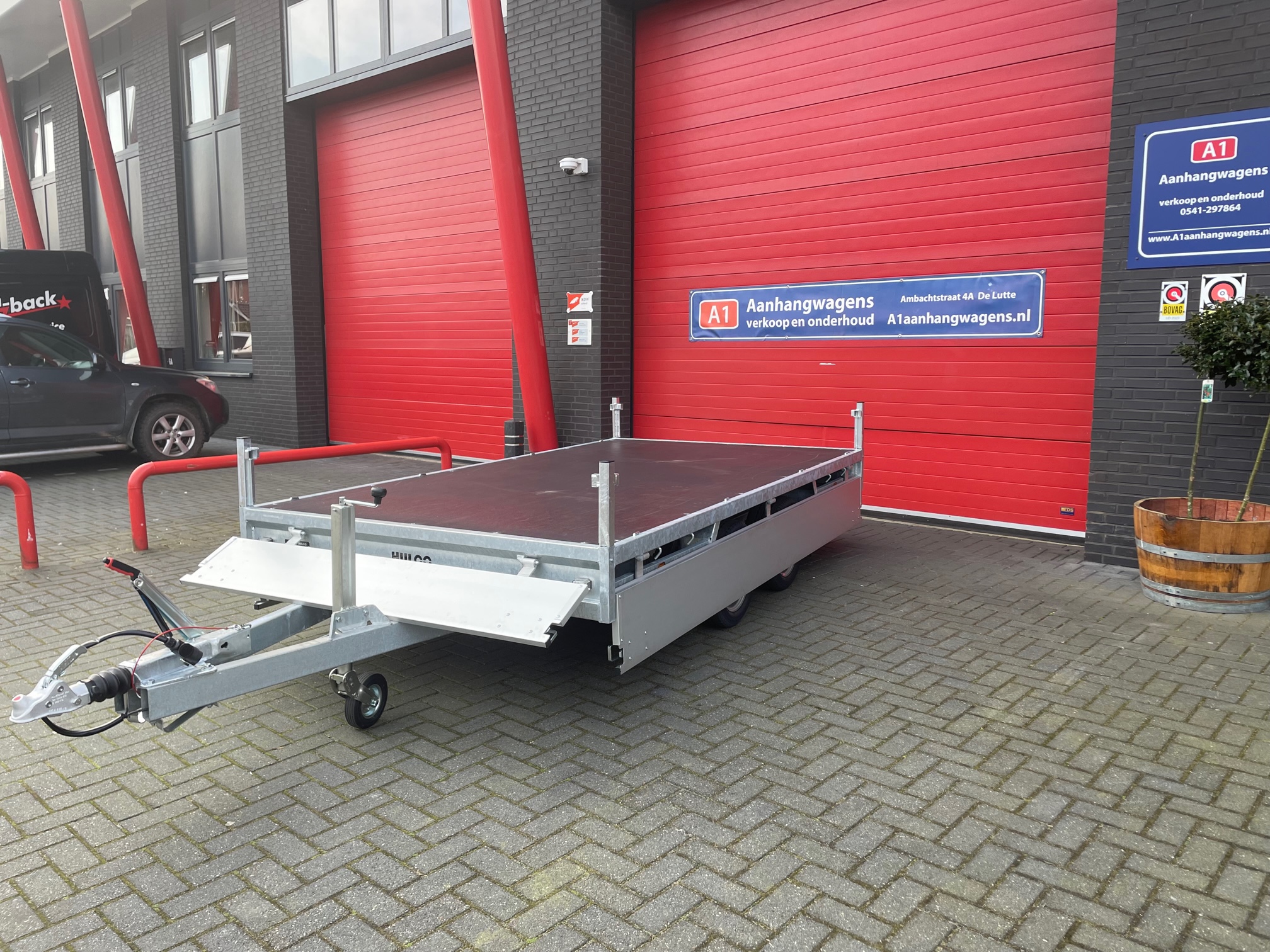 Hulco Medax dubbel-as plateauwagen