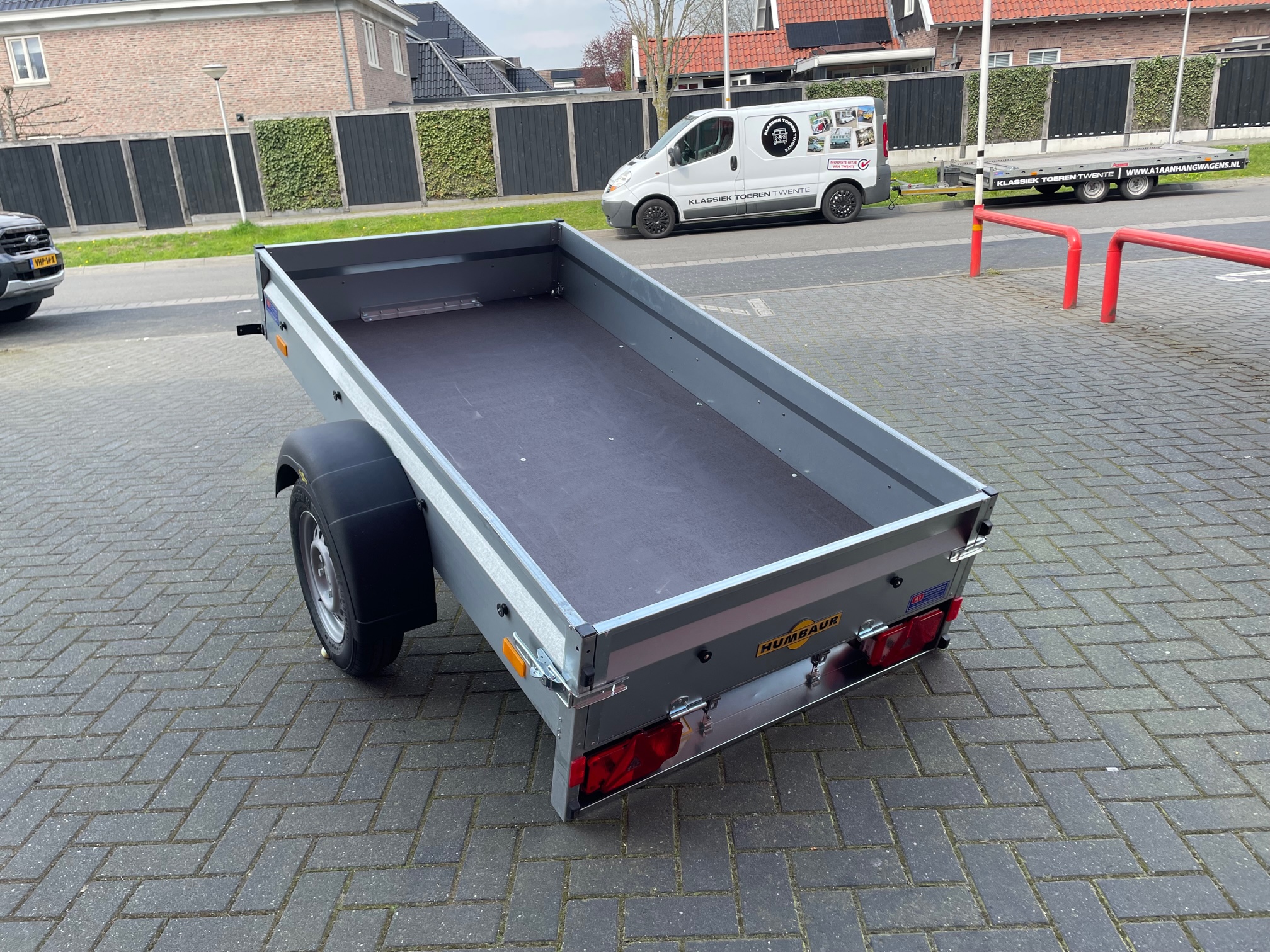 Humbaur Steely DK enkel-as bakwagen