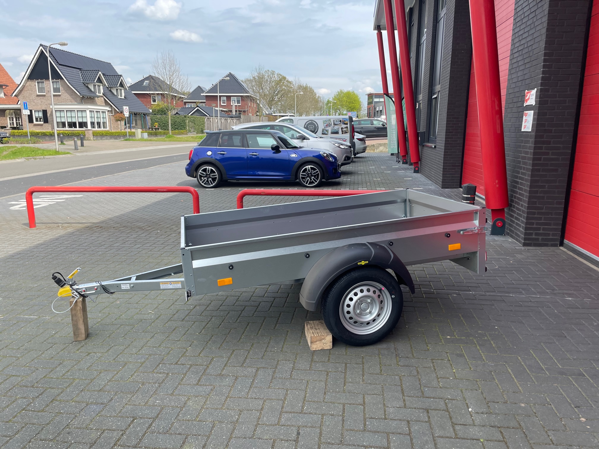 Humbaur Steely enkel-as bakwagen