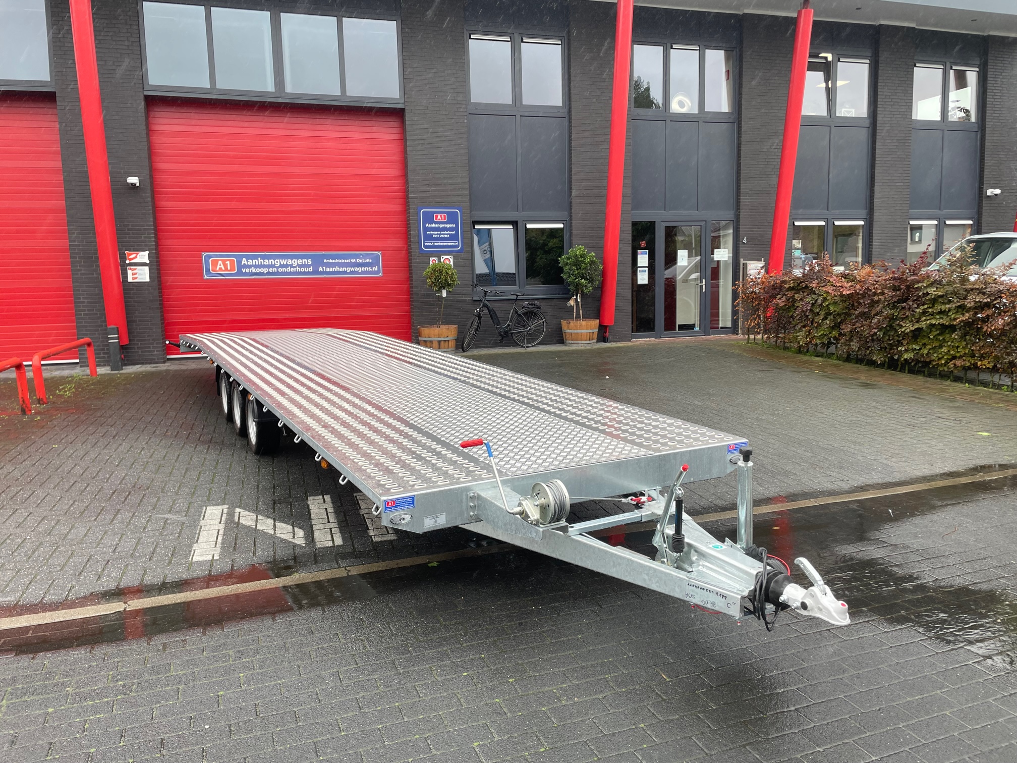 A1-trailer drie-asser autoambulance 3500kg