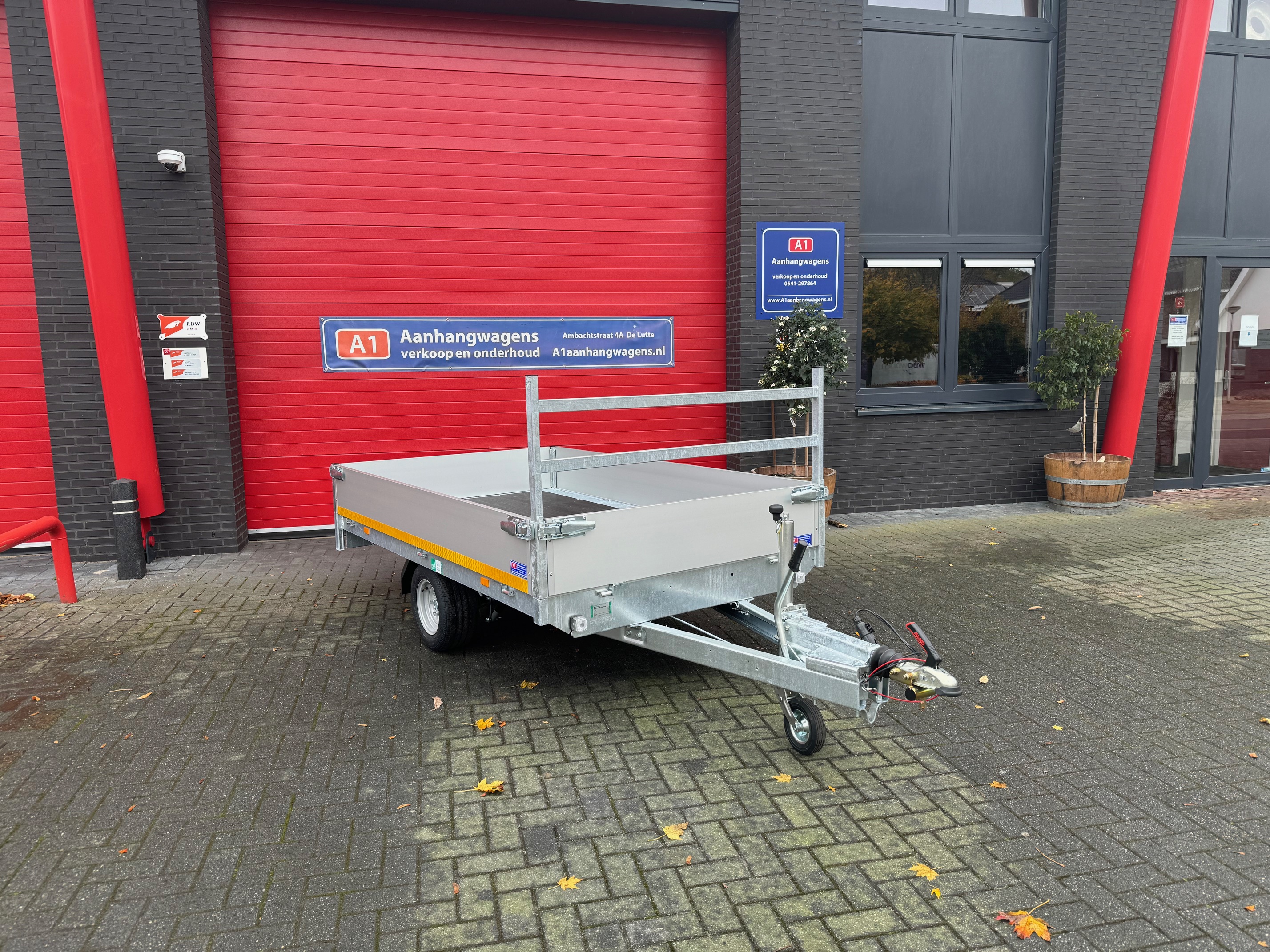 Eduard enkel-as plateauwagen 1500kg