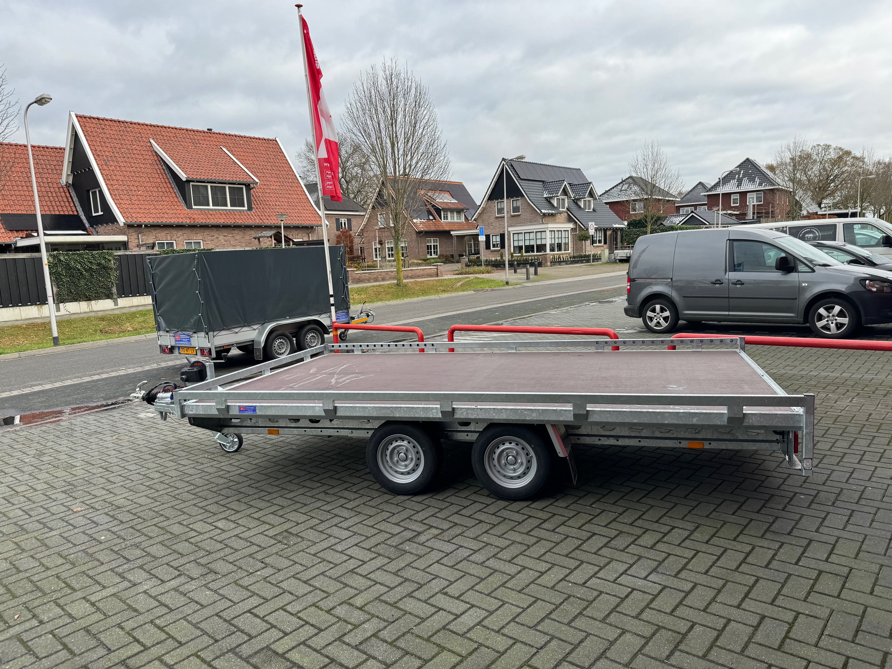 Henra dubbel-as multitransporter met handlier 3500kg