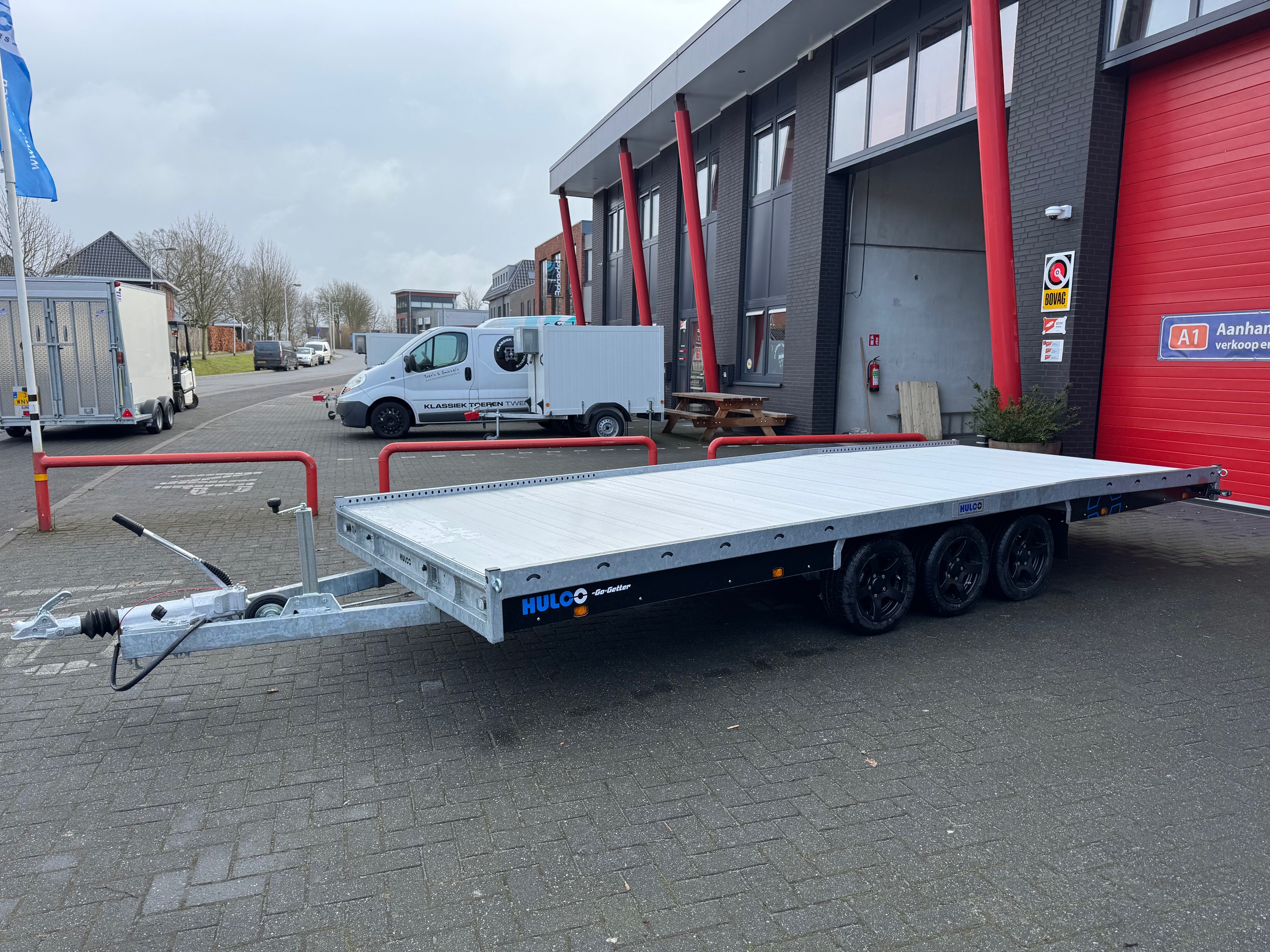 Hulco Carax Go-Getter drie-asser multi-transporter 3500kg