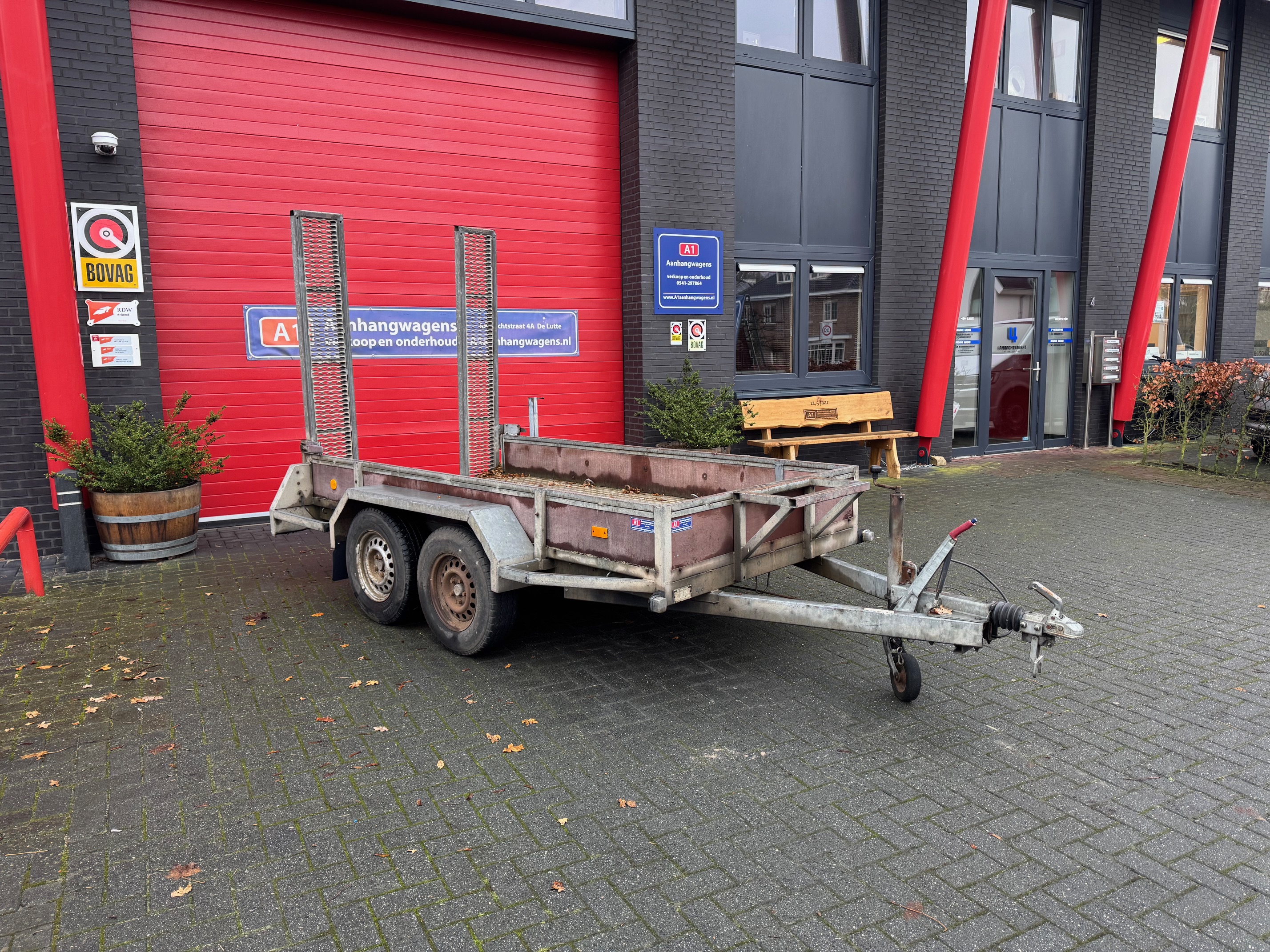 Peters dubbel-as houten machinetransporter 2700kg