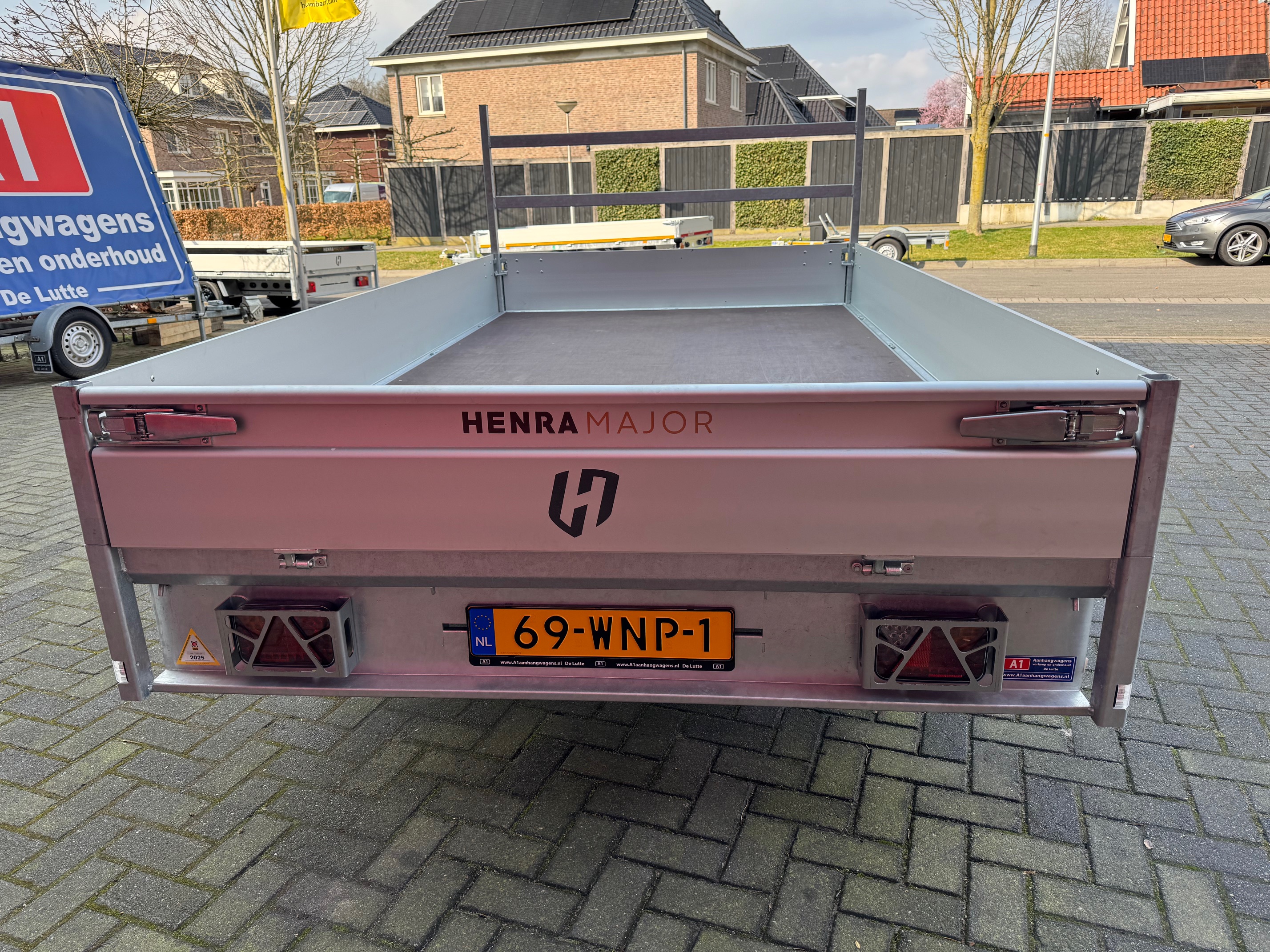 Henra Major dubbel-as plateauwagen 2700kg (330x180cm)