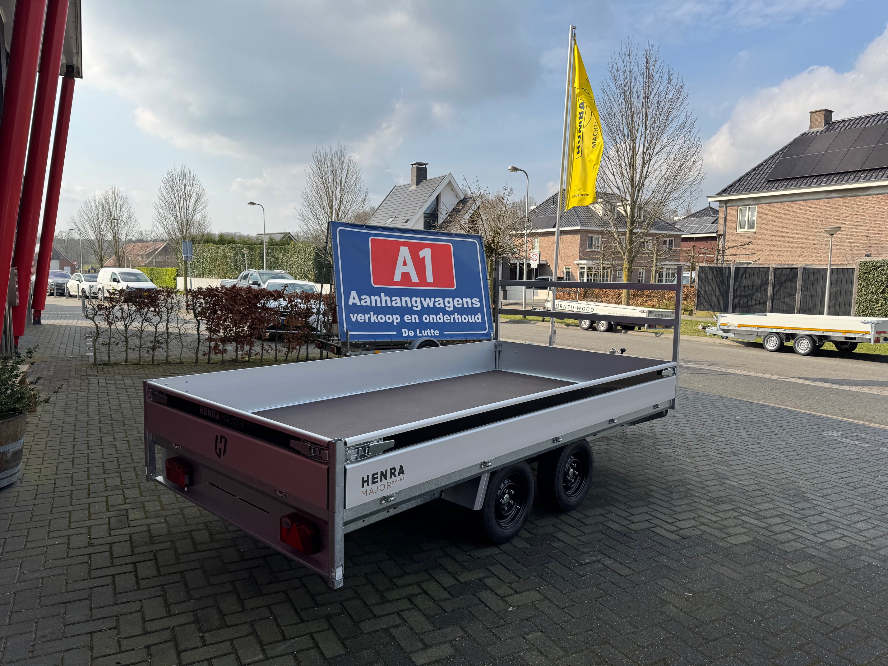 Henra Major dubbel-as plateauwagen 2700kg (351x183cm)