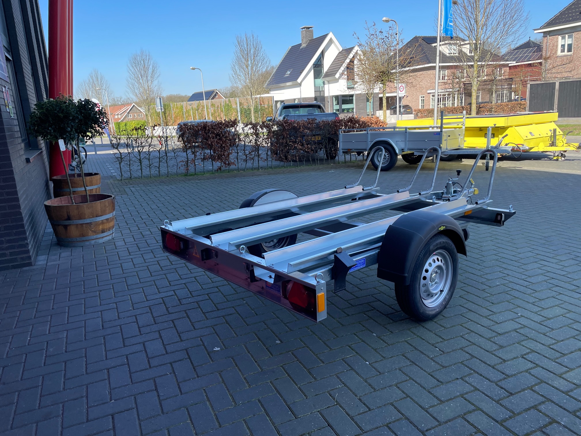 Humbaur HM enkel-as motortransporter