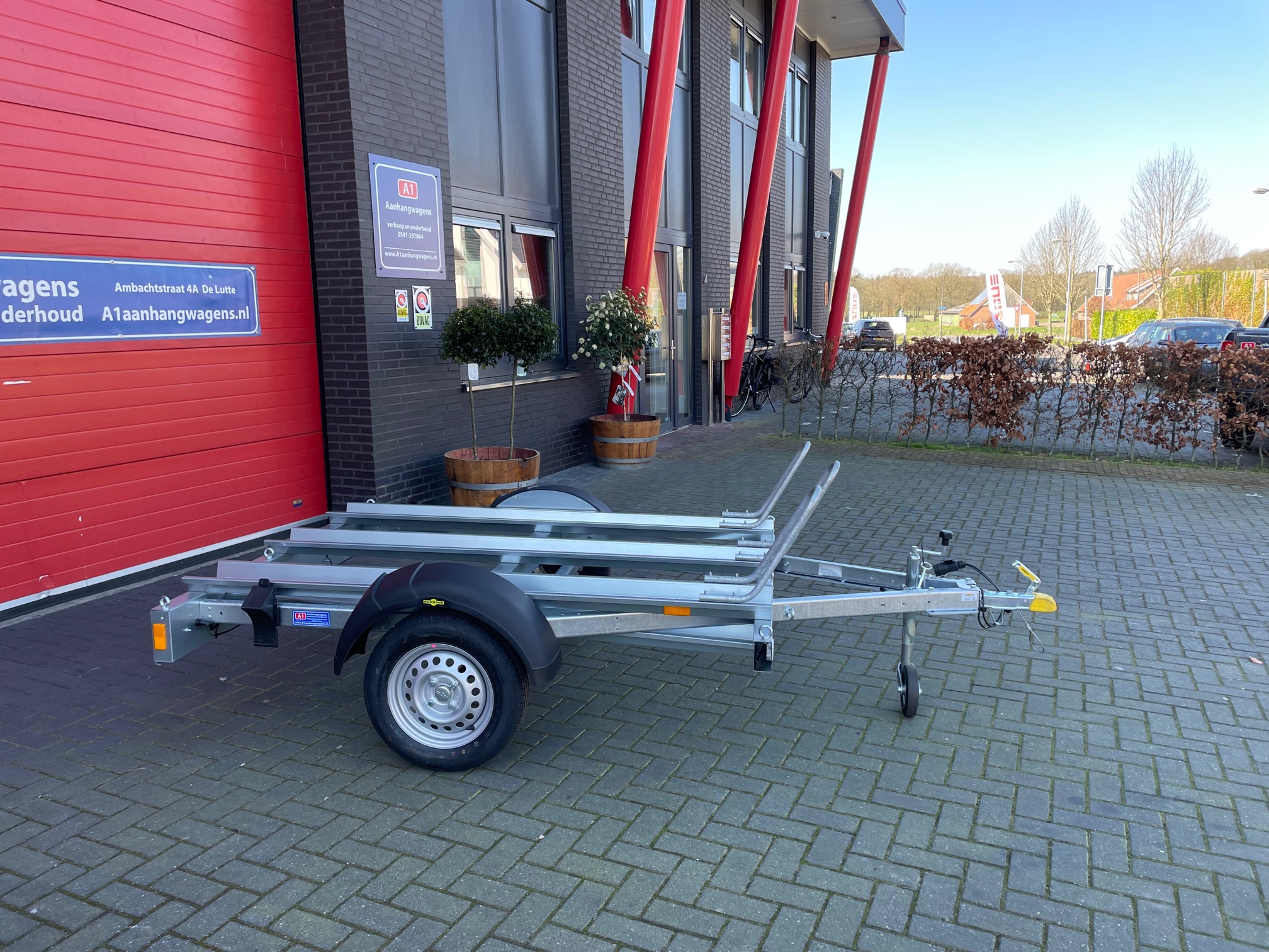 Humbaur HM enkel-as motortransporter