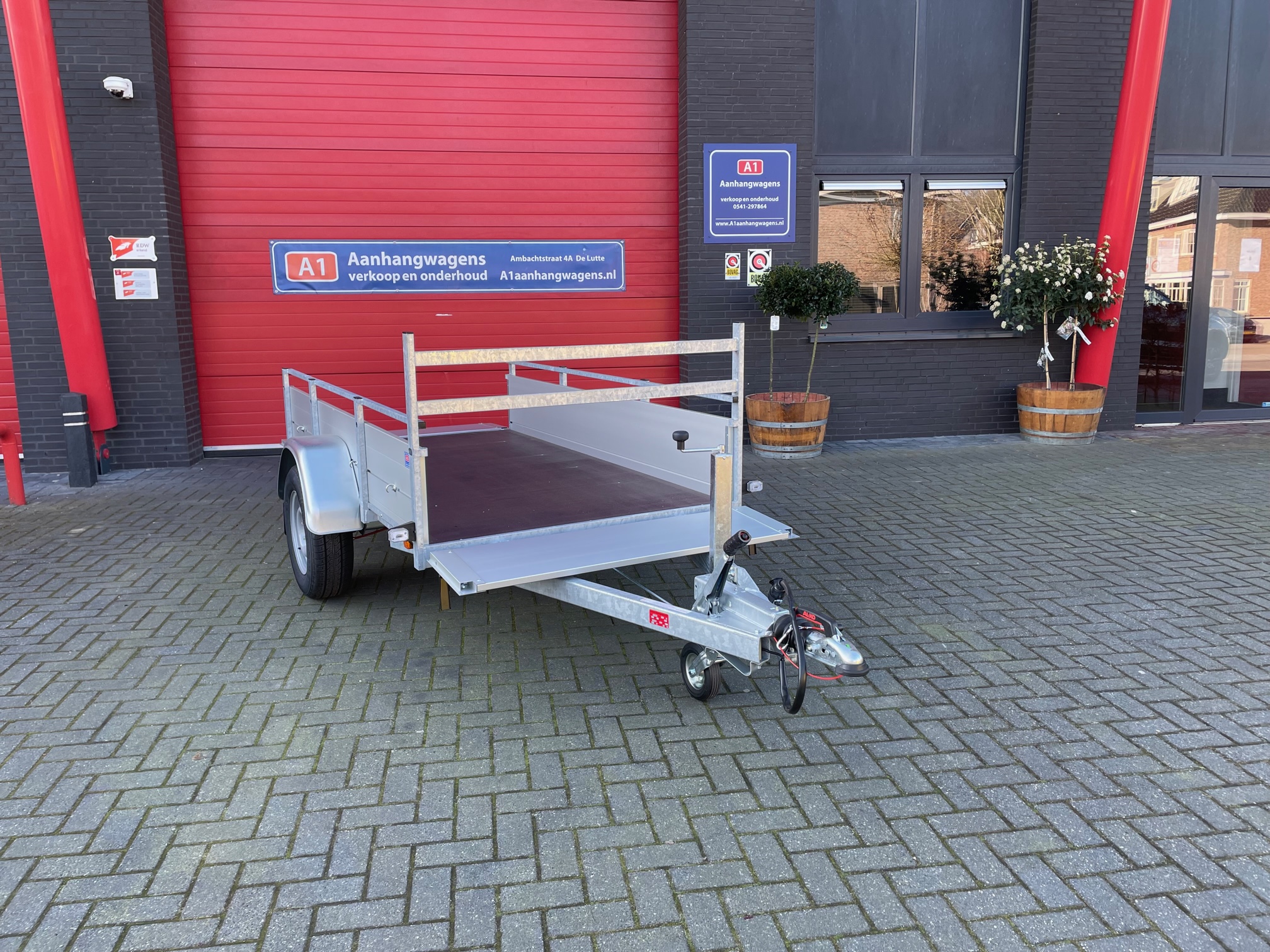 Anssems BSX enkel-as bakwagen 1350kg